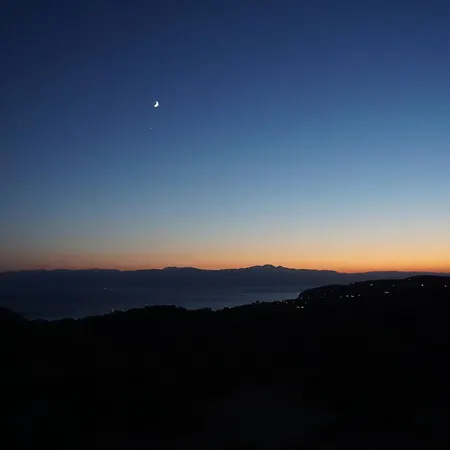 Villa Ariadne - Majestic View And Relaxation