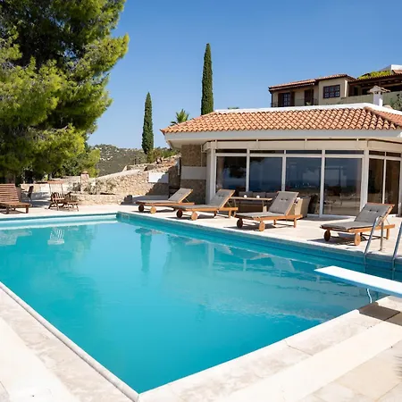 Ariadne - Panoramic Views And Pool