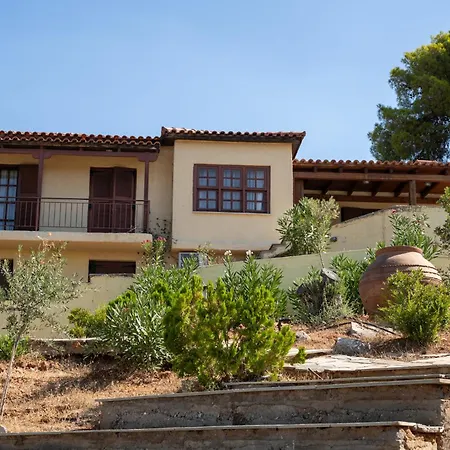 Ariadne - Panoramic Views And Pool Villa *