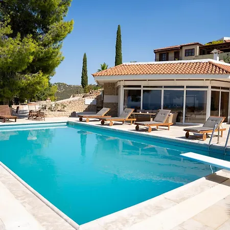Ariadne - Panoramic Views And Pool Porto Heli